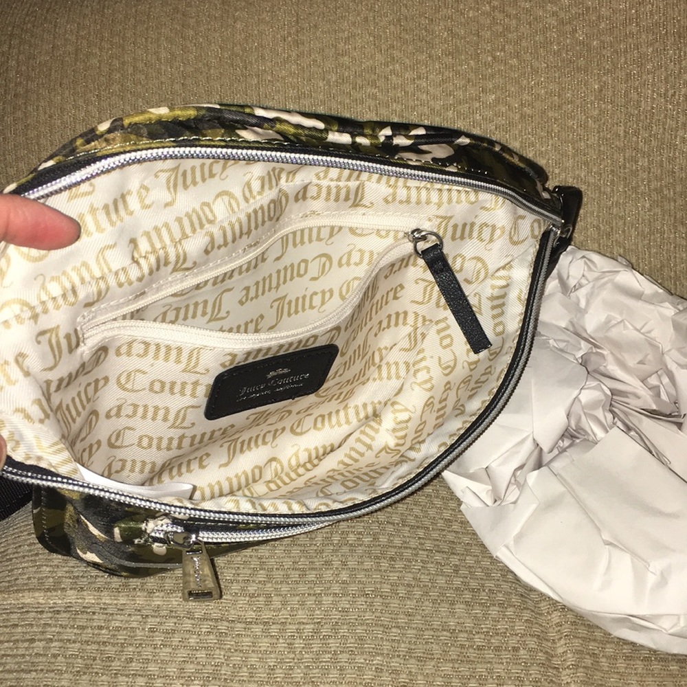 💚 NWT Juicy Couture Star Studded Belt Bag - Picture 4 of 8